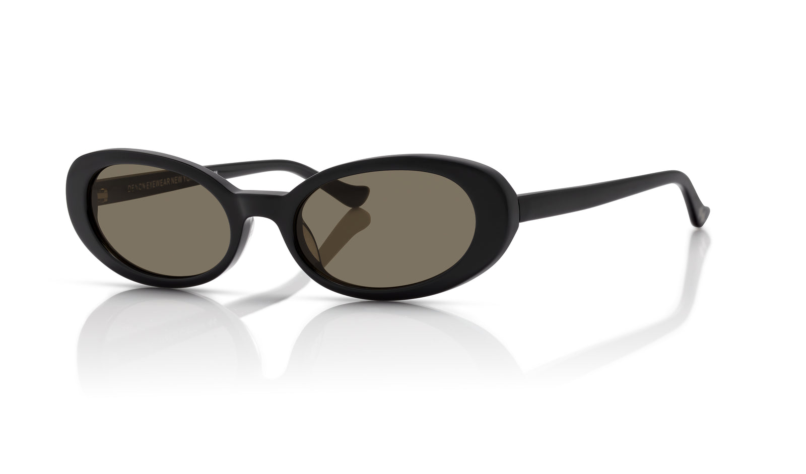 Carolyn – Denon Eyewear New York